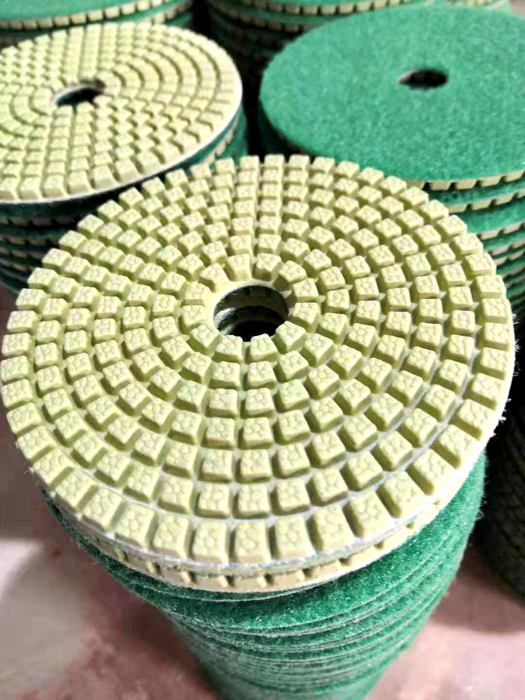 Almohadillas de pulido húmedo para mármol